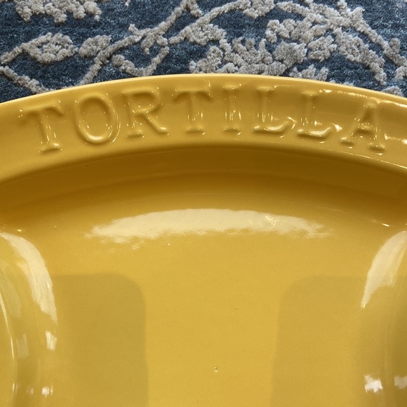 Vintage Sunflower Yellow Sectioned Ceramic Glazed Serving Platter. IEC. - Picture 5 of 7